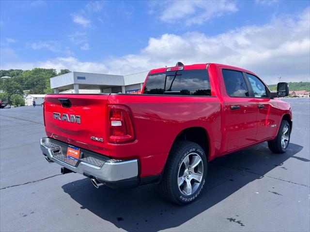 2025 RAM Ram 1500 RAM 1500 TRADESMAN CREW CAB 4X4 57 BOX