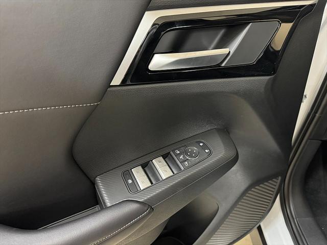 2024 Mitsubishi Outlander PHEV SE S-AWC