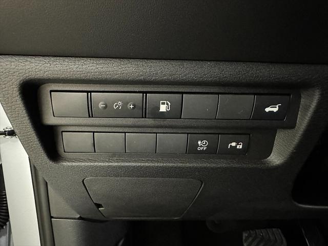 2024 Mitsubishi Outlander PHEV SE S-AWC