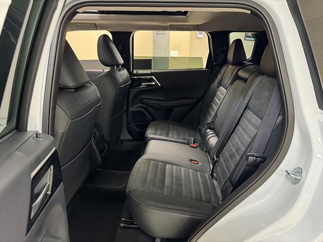2024 Mitsubishi Outlander PHEV SE S-AWC