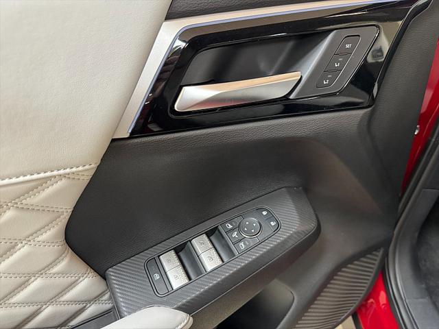 2024 Mitsubishi Outlander PHEV SEL S-AWC