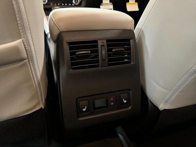 2024 Mitsubishi Outlander PHEV SEL S-AWC
