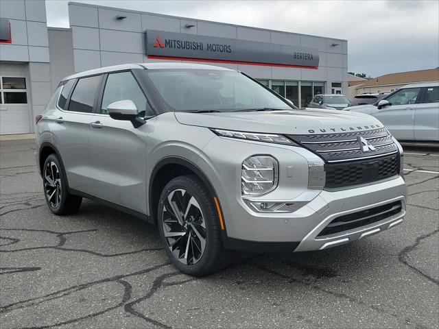 2024 Mitsubishi Outlander SE 2.5 S-AWC for sale in West Springfield, MA