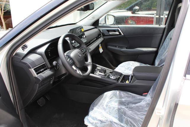 2024 Mitsubishi Outlander SE 2.5 S-AWC