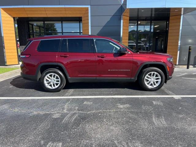 2023 Jeep Grand Cherokee L Laredo 4x4