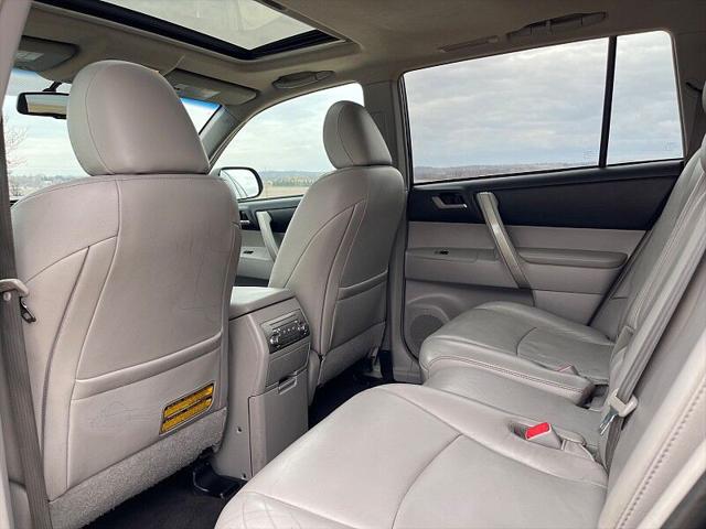 2013 Toyota Highlander SE V6