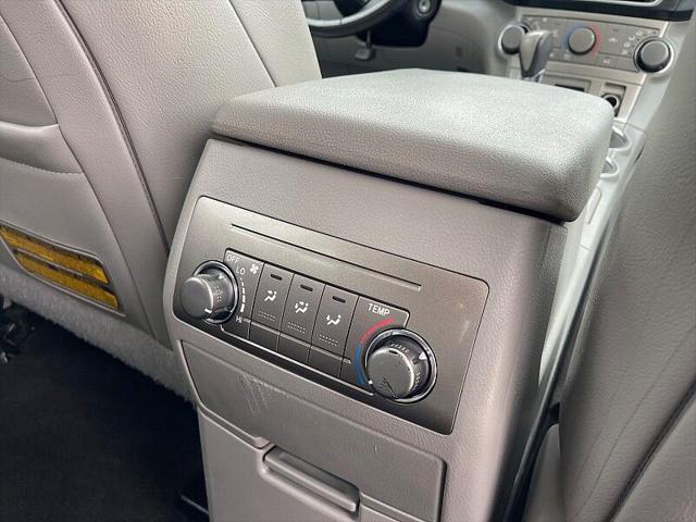 2013 Toyota Highlander SE V6