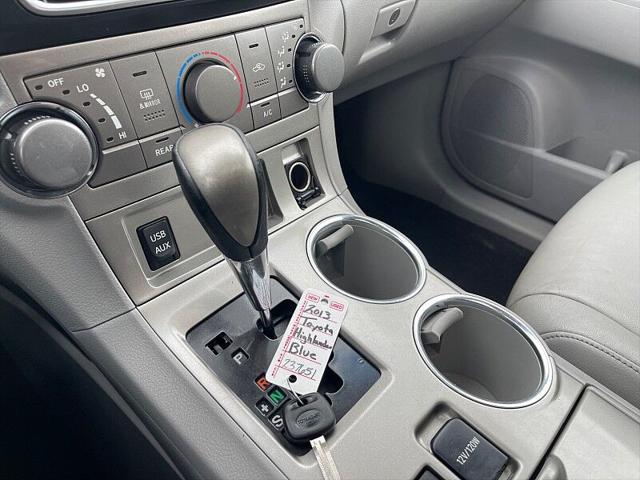 2013 Toyota Highlander SE V6