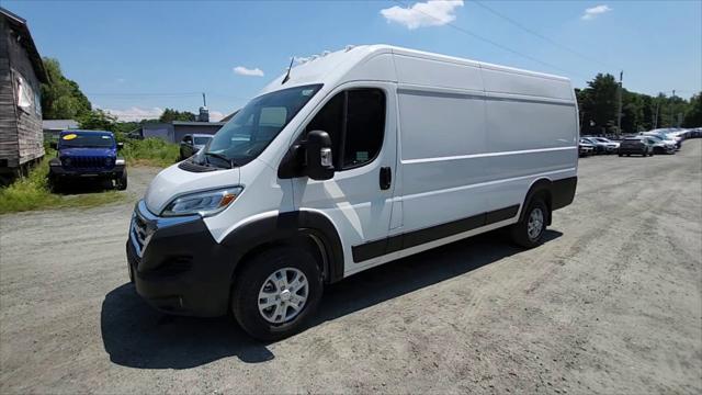 2024 Ram ProMaster Cargo Van SLT High Roof 159" WB EXT