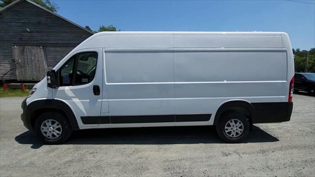 2024 Ram ProMaster Cargo Van SLT High Roof 159" WB EXT