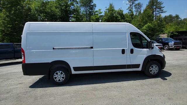2024 Ram ProMaster Cargo Van SLT High Roof 159" WB EXT