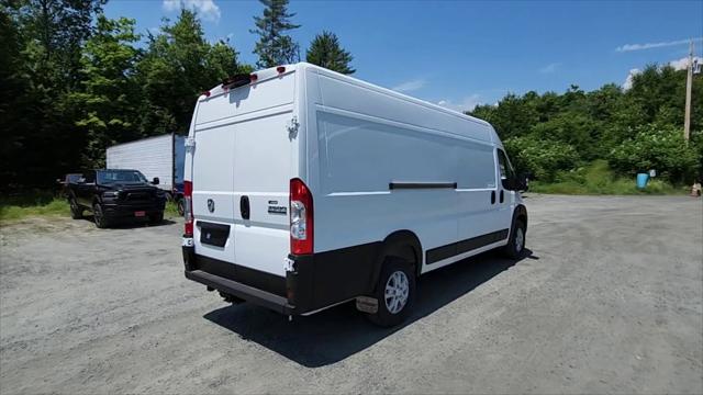 2024 Ram ProMaster Cargo Van SLT High Roof 159" WB EXT