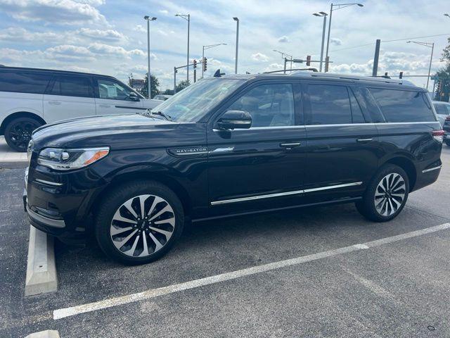 2024 Lincoln Navigator Reserve L for sale in Naperville, IL