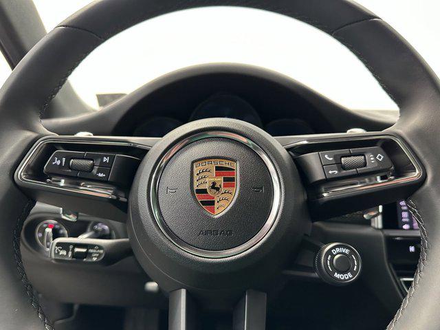 2024 Porsche Macan AWD