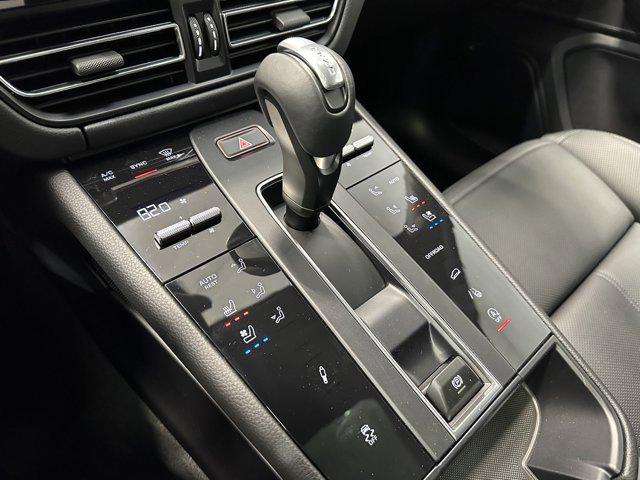 2024 Porsche Macan AWD