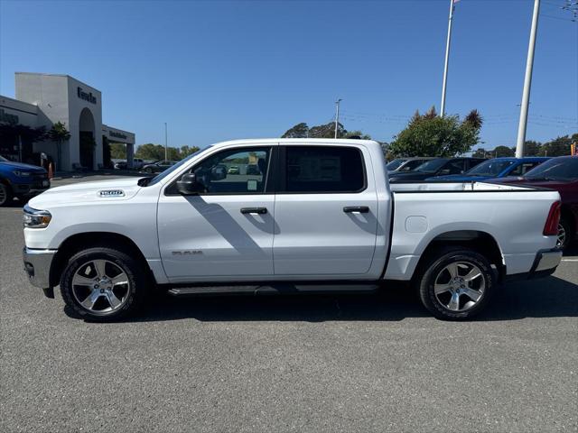 2025 RAM Ram 1500 RAM 1500 TRADESMAN CREW CAB 4X4 57 BOX