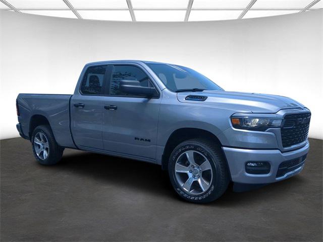 2025 RAM Ram 1500 RAM 1500 TRADESMAN QUAD CAB 4X2 64 BOX