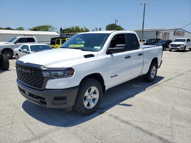 2025 RAM Ram 1500 RAM 1500 TRADESMAN QUAD CAB 4X2 64 BOX