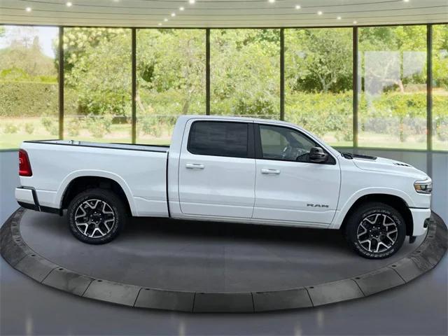 2025 RAM Ram 1500 RAM 1500 LARAMIE CREW CAB 4X4 64 BOX