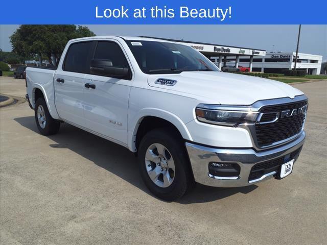 2025 RAM Ram 1500 RAM 1500 LONE STAR CREW CAB 4X4 57 BOX