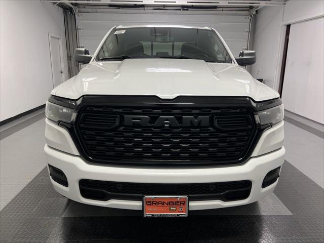 2025 RAM Ram 1500 RAM 1500 TRADESMAN QUAD CAB 4X2 64 BOX