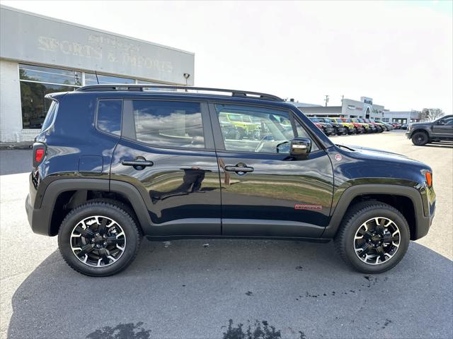 2023 Jeep Renegade Trailhawk 4x4