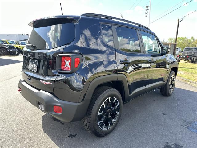 2023 Jeep Renegade Trailhawk 4x4