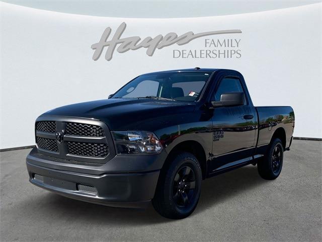 2022 RAM 1500 Classic Tradesman Regular Cab 4x4 64 Box