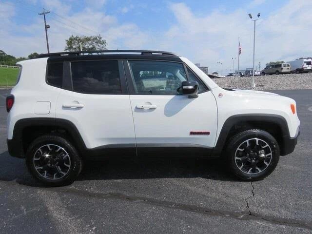 2023 Jeep Renegade Trailhawk 4x4