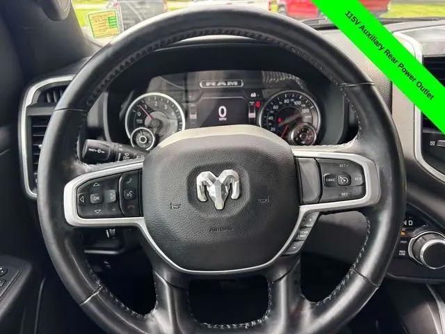 2022 Ram 1500 Big Horn Quad Cab 4x4 64 Box
