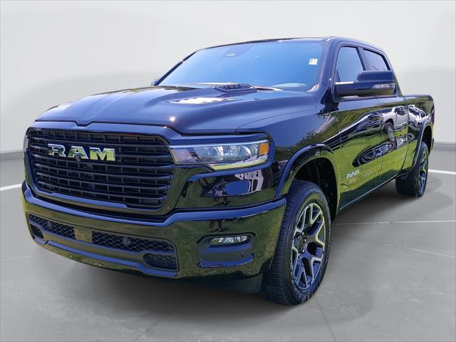 2025 RAM Ram 1500 RAM 1500 LARAMIE CREW CAB 4X4 64 BOX