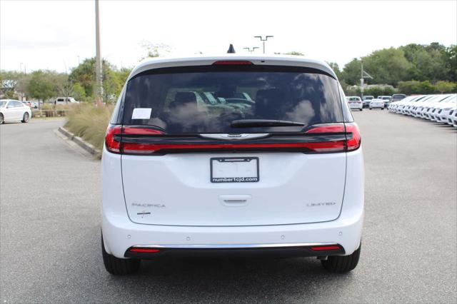 2024 Chrysler Pacifica PACIFICA LIMITED