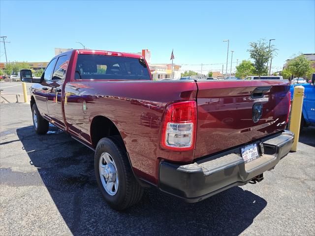 2023 RAM 3500 Tradesman Crew Cab 4x4 8 Box