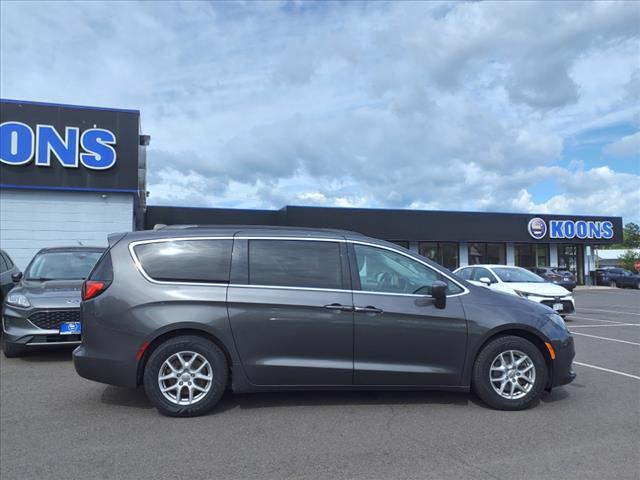 2020 Chrysler Voyager LXI
