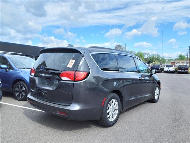 2020 Chrysler Voyager LXI