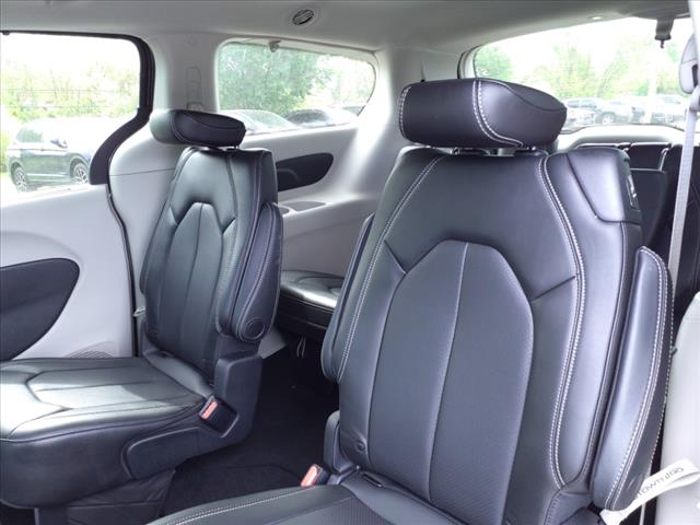 2020 Chrysler Voyager LXI