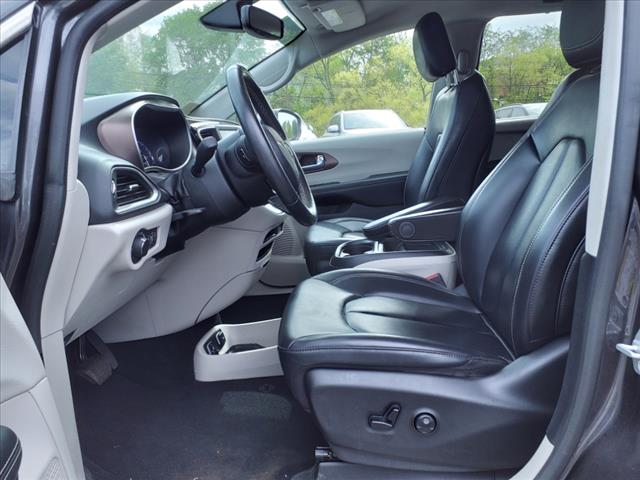2020 Chrysler Voyager LXI