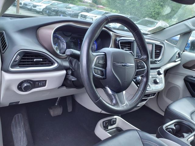2020 Chrysler Voyager LXI
