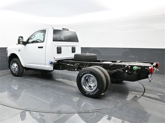 2024 RAM Ram 3500 Chassis Cab RAM 3500 TRADESMAN CHASSIS REGULAR CAB 4X4 60 CA