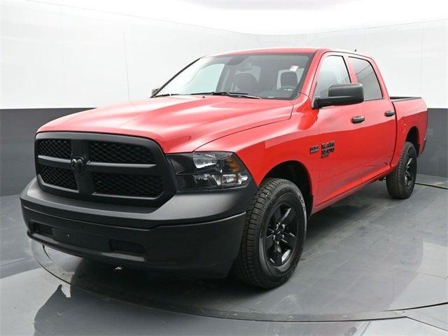 2024 RAM Ram 1500 Classic RAM 1500 CLASSIC TRADESMAN CREW CAB 4X4 57 BOX