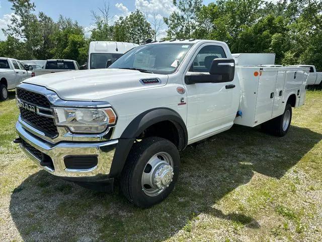 2024 RAM Ram 5500 Chassis Cab RAM 5500 TRADESMAN CHASSIS REGULAR CAB 4X4 84 CA