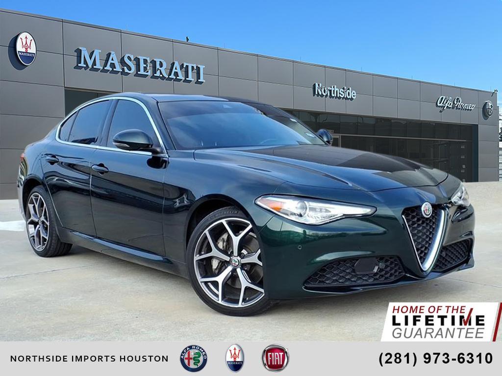 2020 Alfa Romeo Giulia Ti's photo