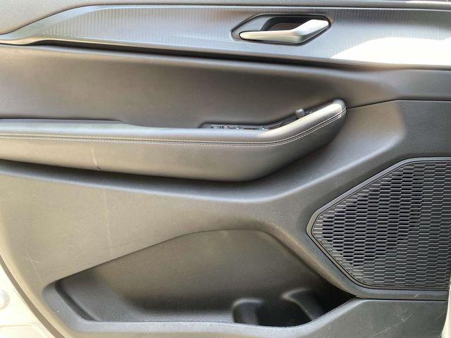 2023 Jeep Grand Cherokee Laredo 4x4