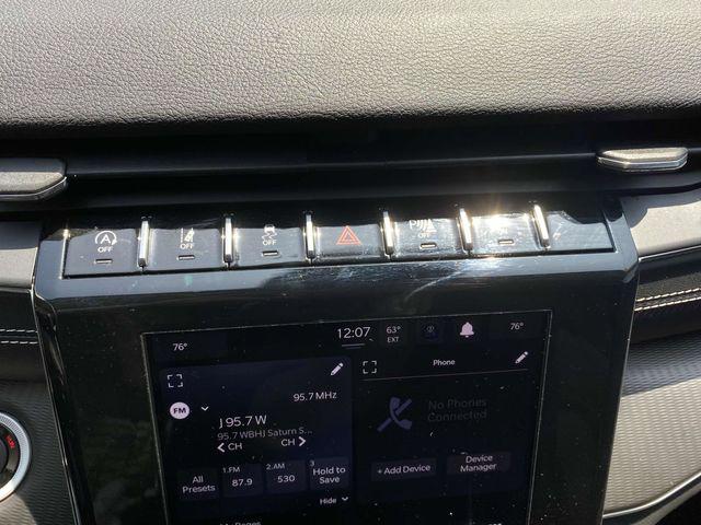 2023 Jeep Grand Cherokee Laredo 4x4