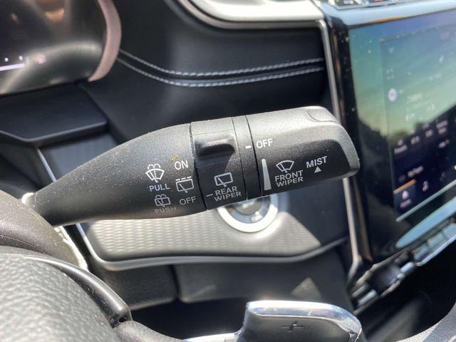 2023 Jeep Grand Cherokee Laredo 4x4