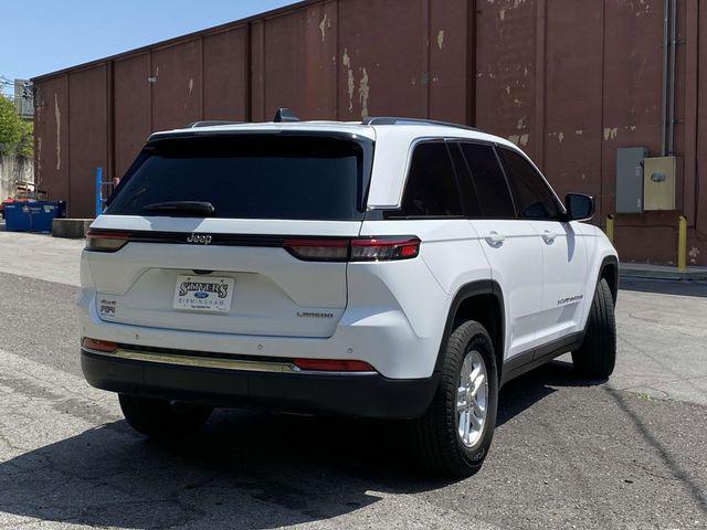 2023 Jeep Grand Cherokee Laredo 4x4