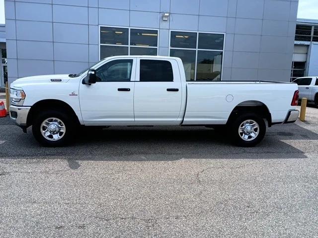 2024 RAM Ram 2500 RAM 2500 TRADESMAN CREW CAB 4X4 8 BOX