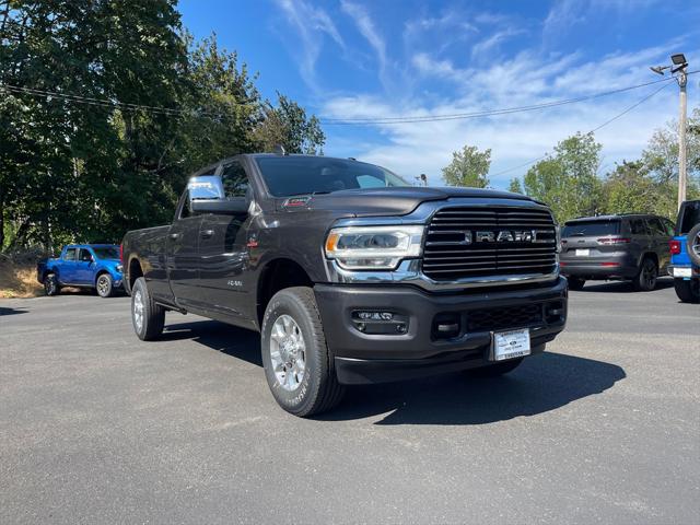 2024 RAM Ram 3500 RAM 3500 LARAMIE CREW CAB 4X4 8 BOX