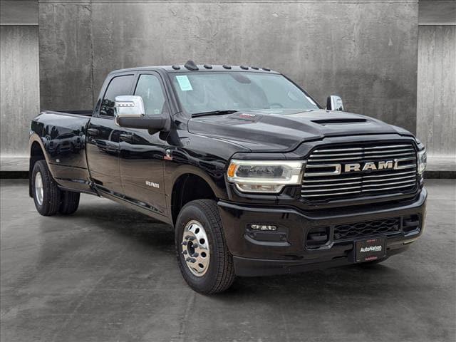 2024 RAM Ram 3500 RAM 3500 LARAMIE CREW CAB 4X4 8 BOX