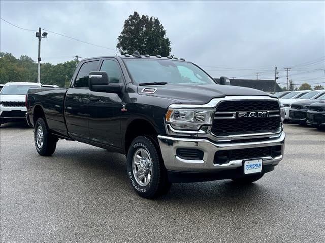 2024 RAM Ram 2500 RAM 2500 TRADESMAN CREW CAB 4X4 8 BOX